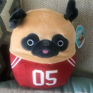 NWT! Squishmallows PRINCE the Pug with Football Jersey - Fall Squad, 8"